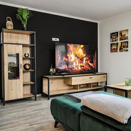 Ferienwohnung Chill Out Area, grandiose Aussicht, Hängematte, Smart TV, Netflix Zell Exterior foto
